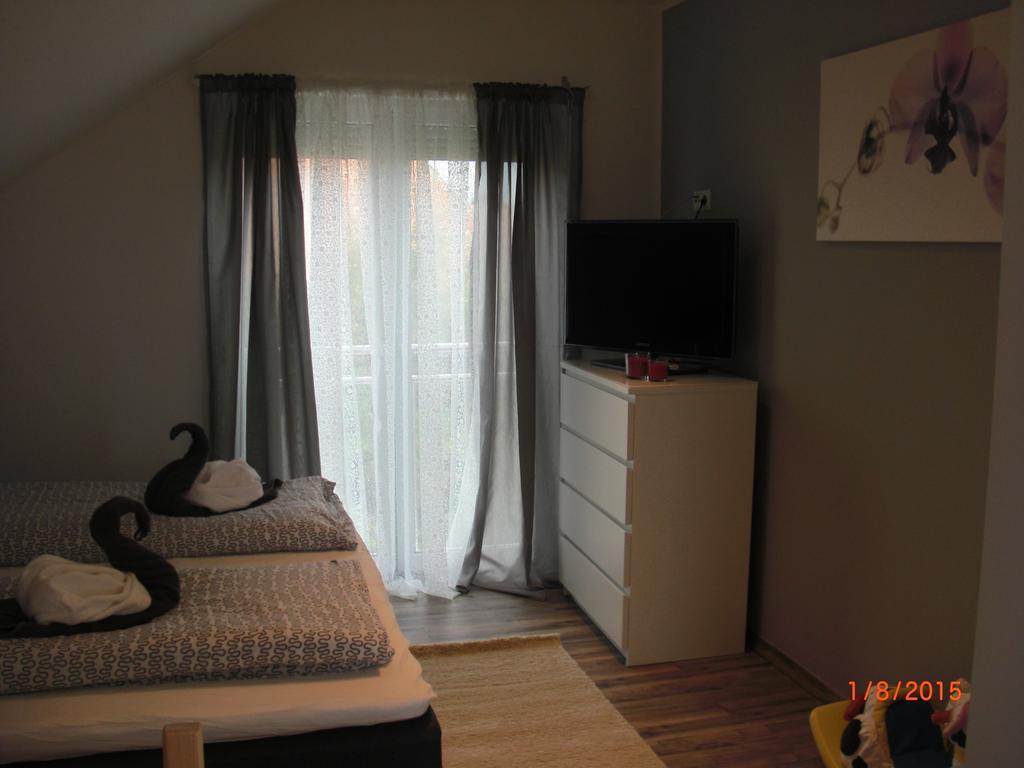 רוסט Ferienwohnung Misita מראה חיצוני תמונה